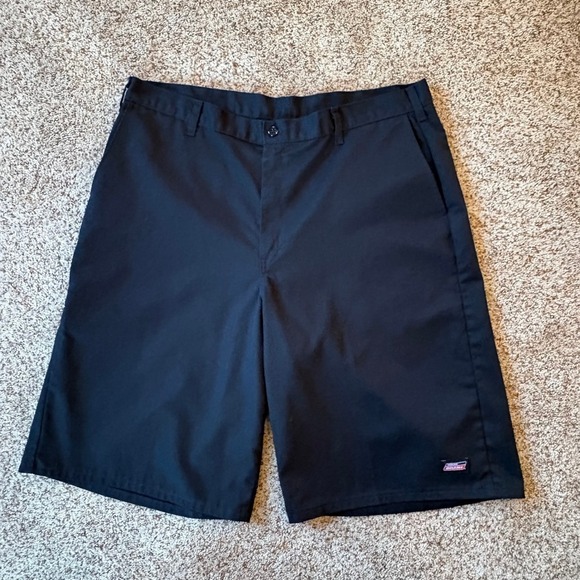 Dickies Other - Dickies Work Shorts Mens 40 Black Utility Tool Multi Pocket Workwear W741570 EUC